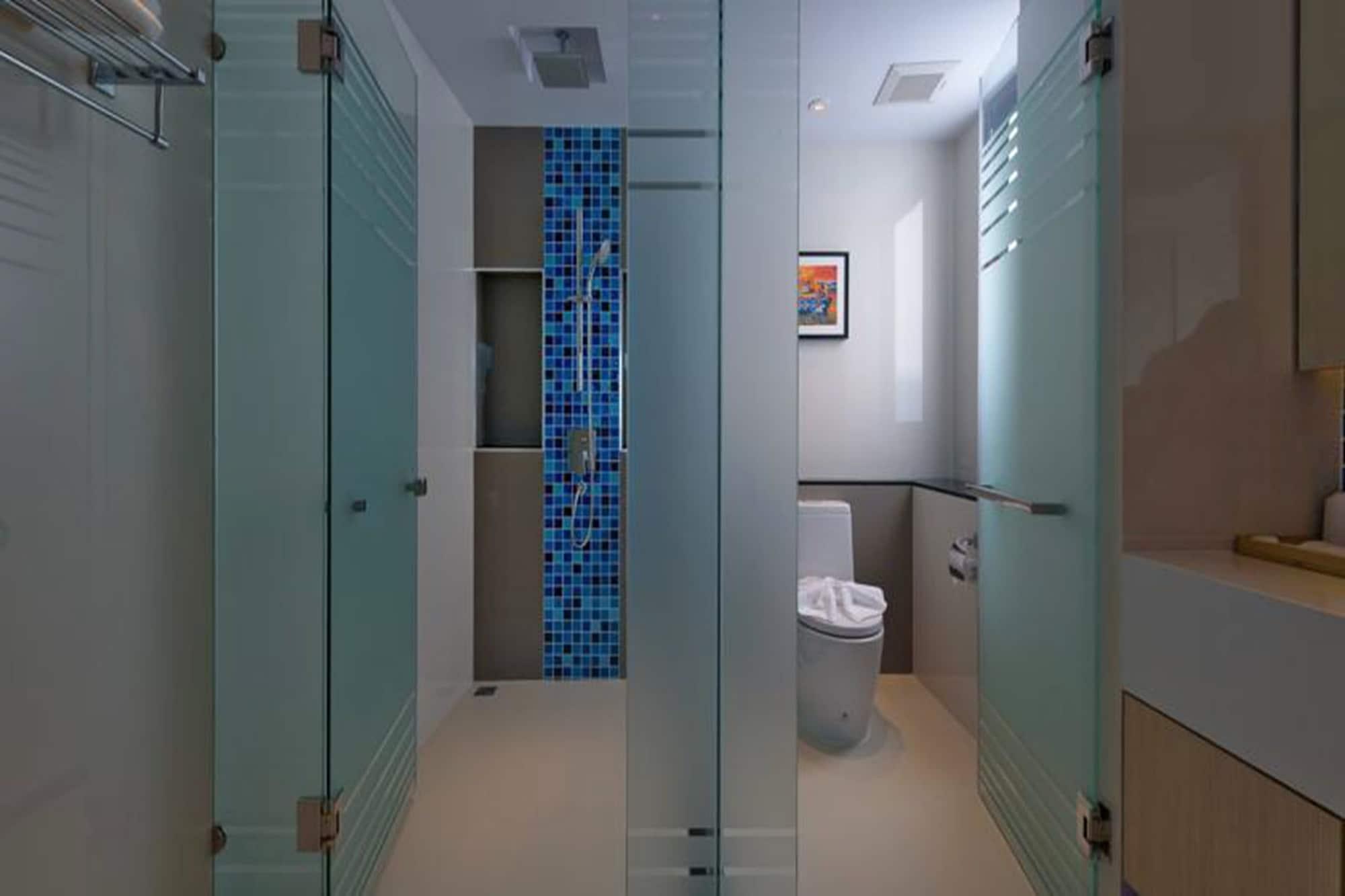 Deep Blue Z10 Hotel Pattaya Bagian luar foto