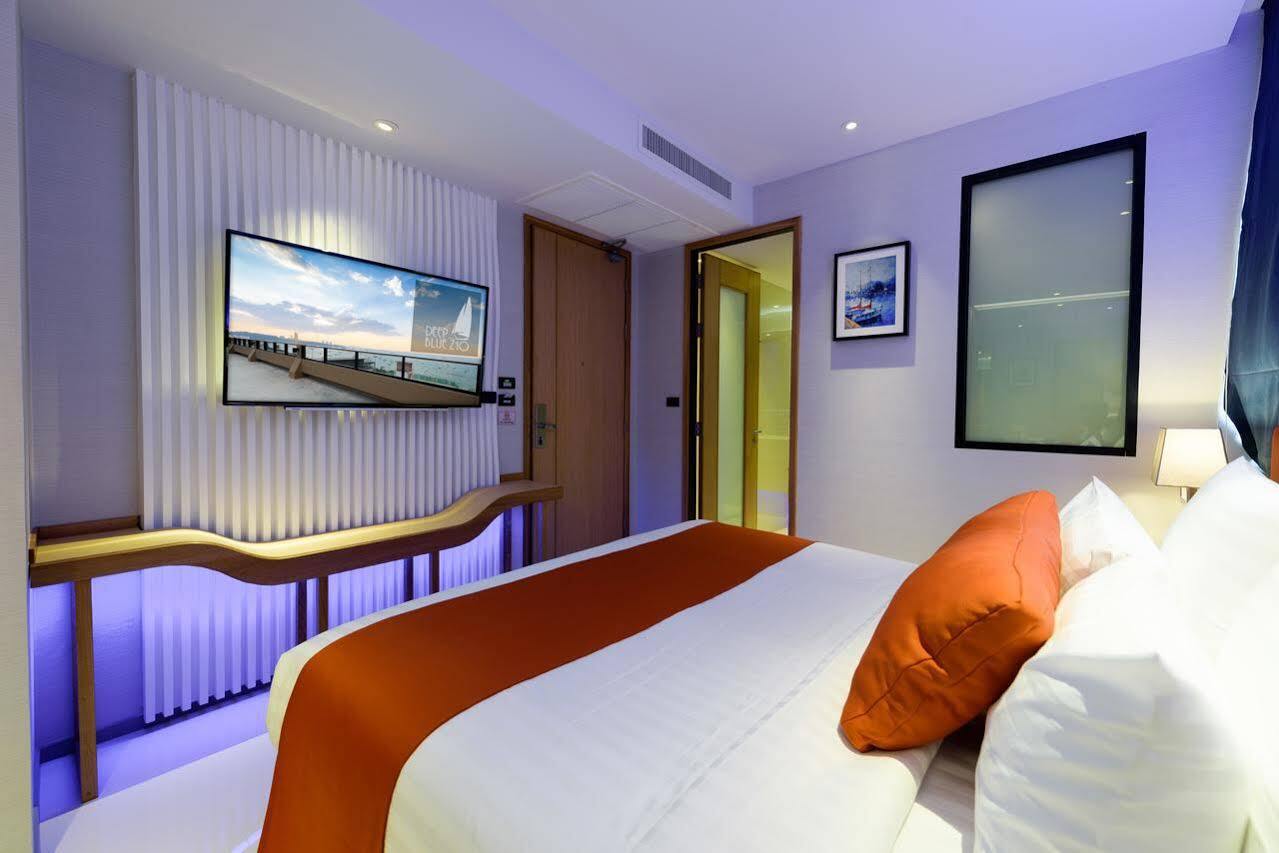Deep Blue Z10 Hotel Pattaya Bagian luar foto